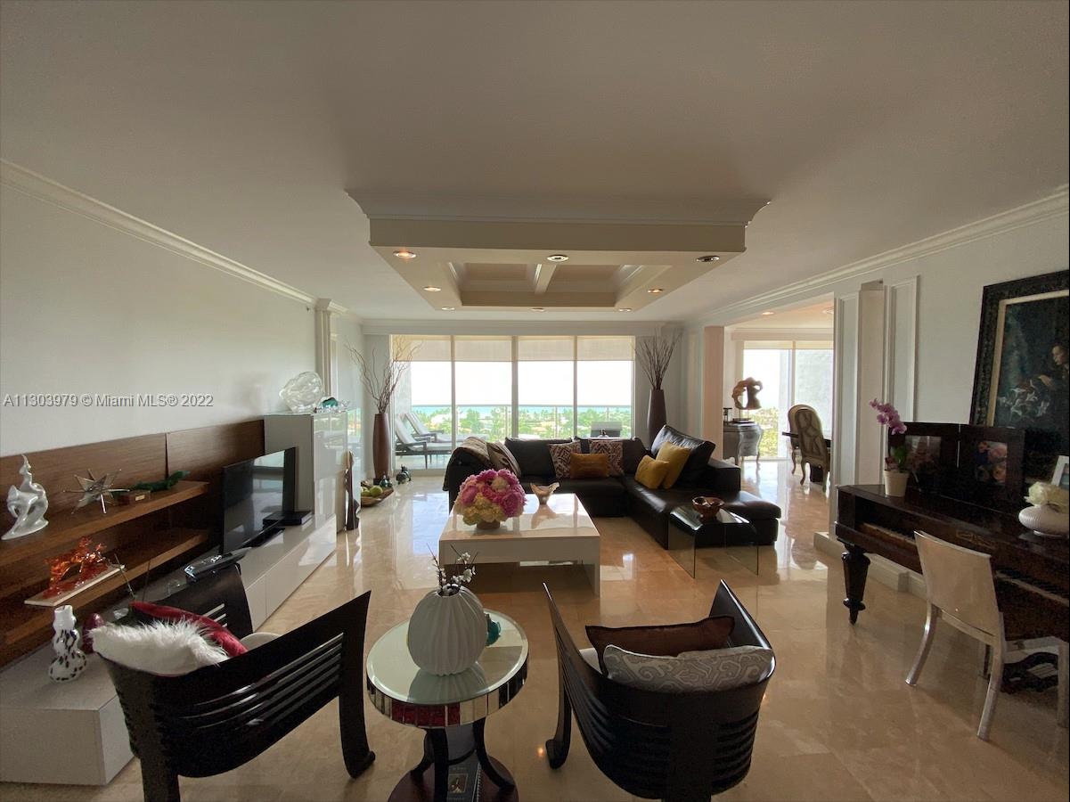 Photo of 20201 Country Club Dr #1904, Aventura, Florida, 33180 -