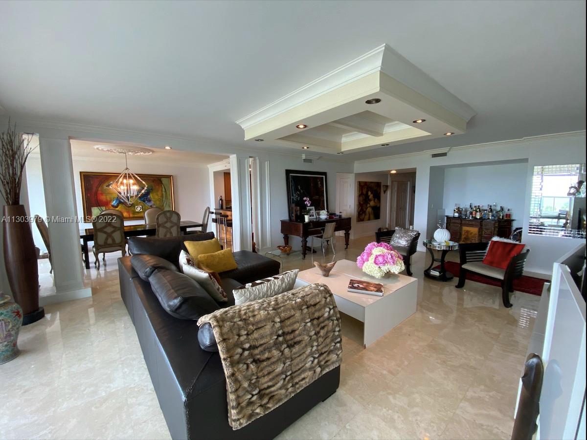 Photo of 20201 Country Club Dr #1904, Aventura, Florida, 33180 -