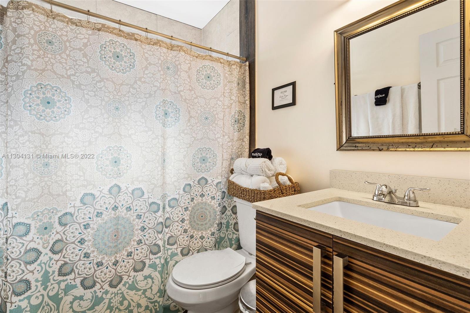 See details / 1681 sq. ft. $ 2022-11-16 0 Photo