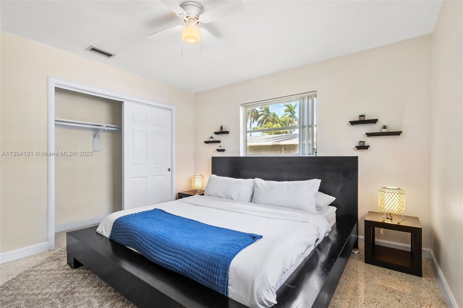 See details / 1681 sq. ft. $ 2022-11-16 0 Photo
