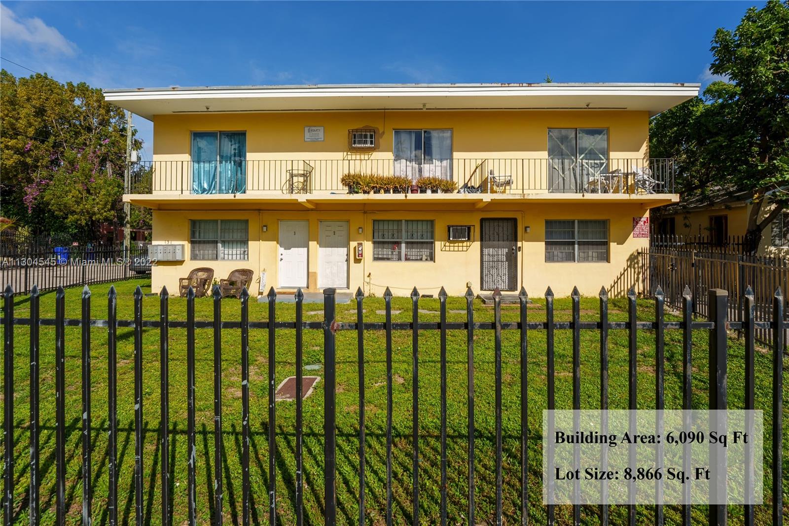 See details / sq. ft. $ 2022-11-17 0 Photo