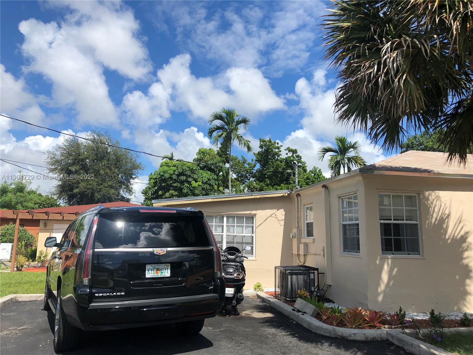 See details / 1348 sq. ft. $ 2022-11-17 0 Photo