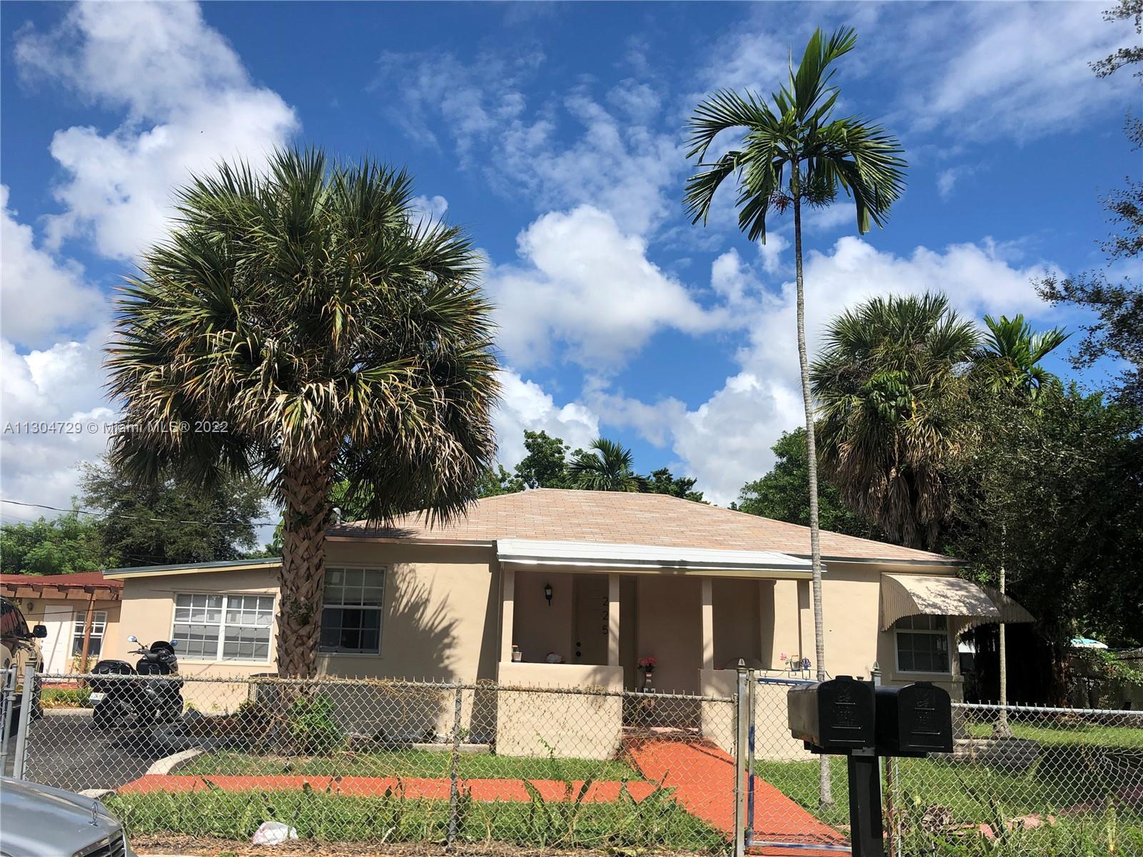 See details / 1348 sq. ft. $ 2022-11-17 0 Photo