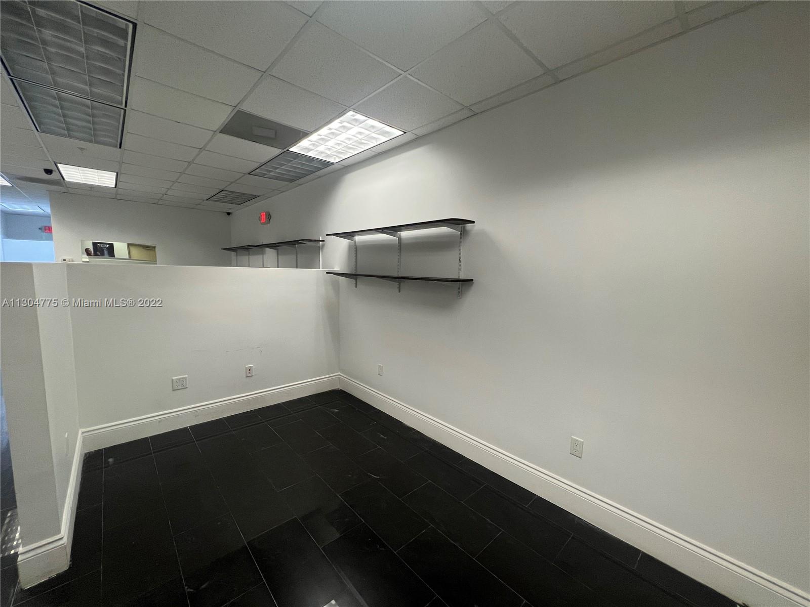 See details 4 / sq. ft. $ 2022-11-29 0 Photo