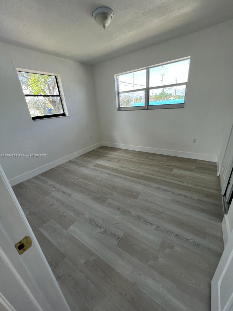 See details / 1438 sq. ft. $ 2022-12-07 0 Photo