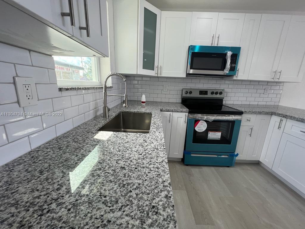 See details / 1438 sq. ft. $ 2022-12-07 0 Photo