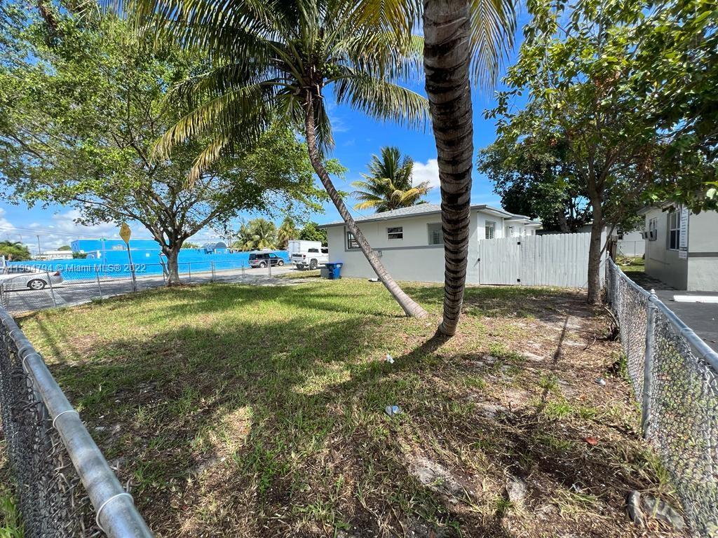 See details / 1438 sq. ft. $ 2022-12-07 0 Photo