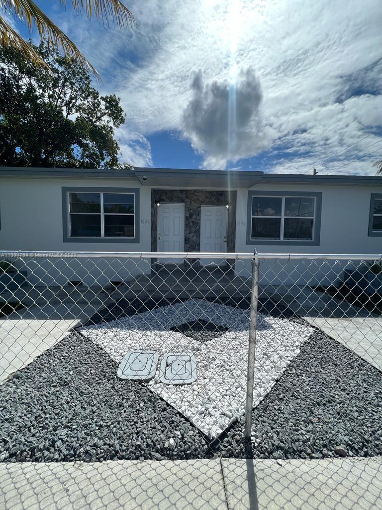 See details / 1438 sq. ft. $ 2022-12-07 0 Photo