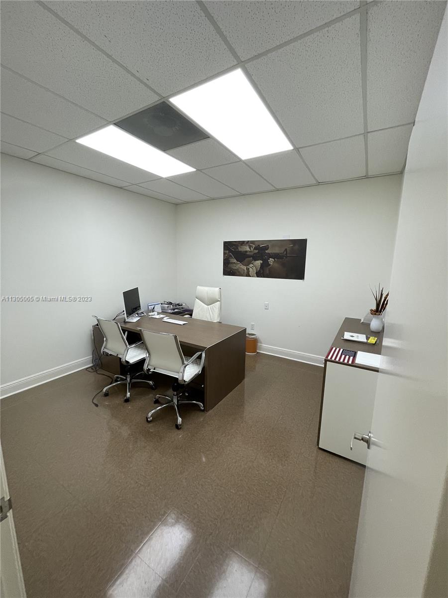 See details 115 / sq. ft. $ 2023-01-27 0 Photo