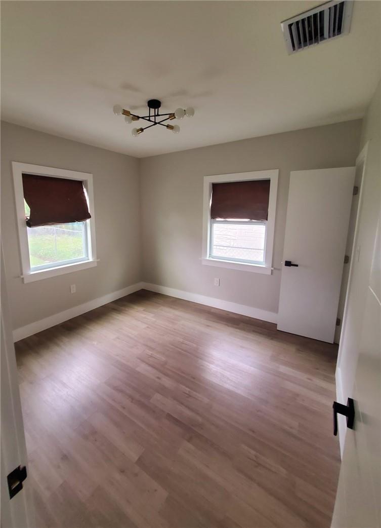   / 0 1482 sq. ft. $ 2023-02-09 0 foto