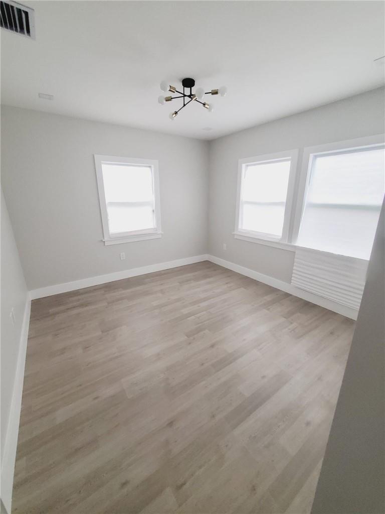   / 0 1482 sq. ft. $ 2023-02-09 0 foto