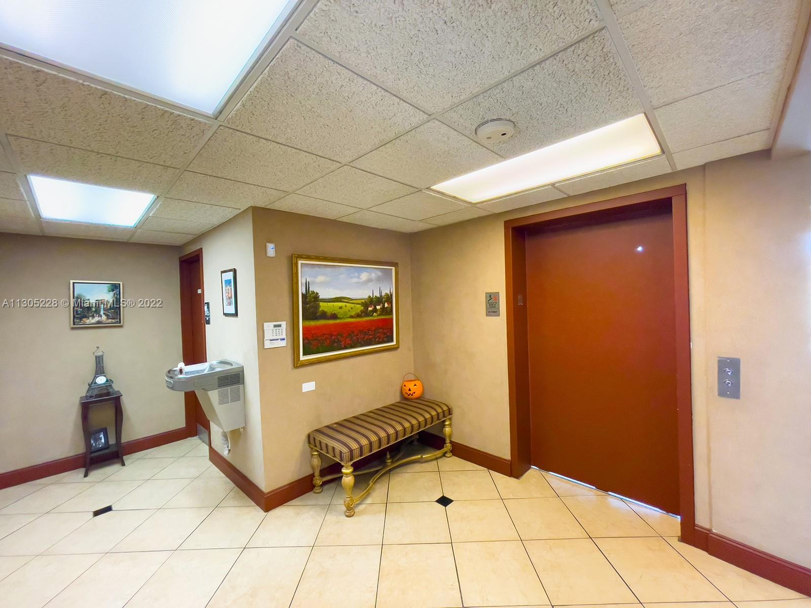 See details / sq. ft. $ 2022-11-18 0 Photo