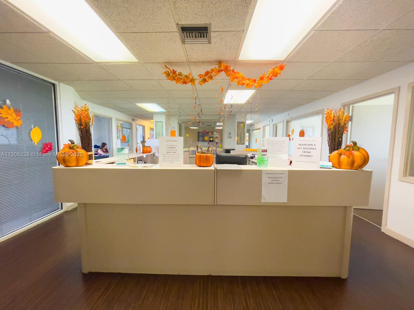 See details / sq. ft. $ 2022-11-18 0 Photo