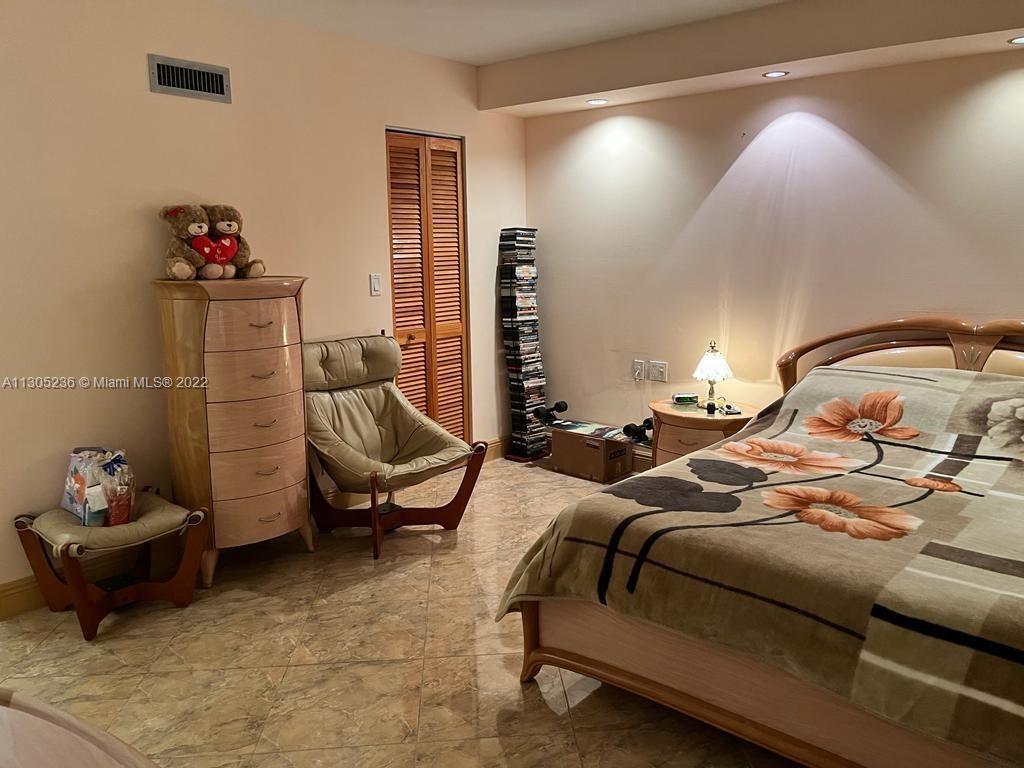 Photo of 1865 Ocean Dr #11K, Hallandale Beach, Florida, 33009 -