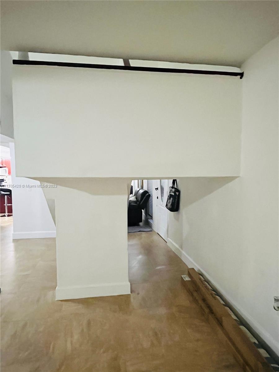 See details / 2950 sq. ft. $ 2022-12-06 0 Photo