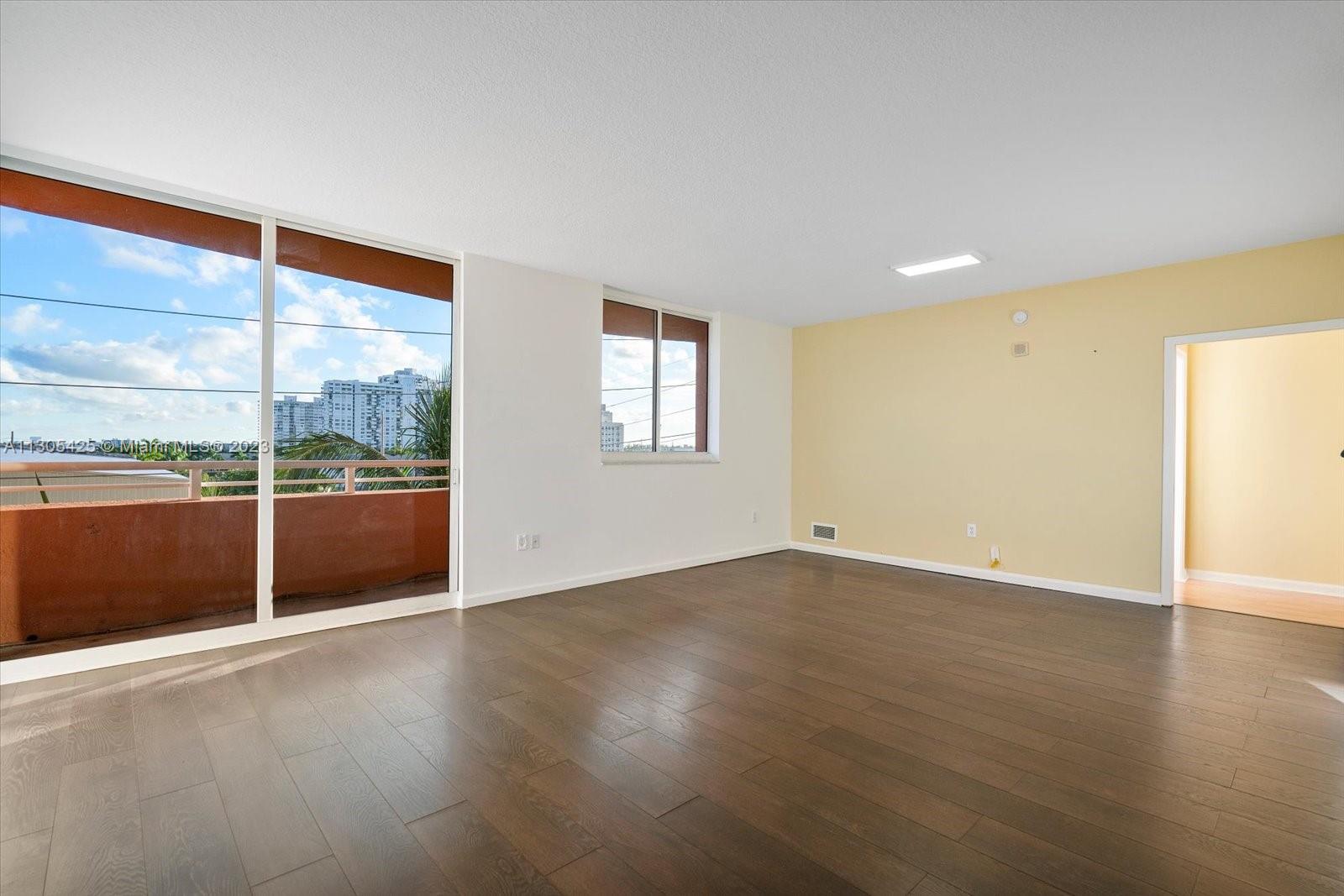 Photo of 18800 29th Ave #518, Aventura, Florida, 33180 -