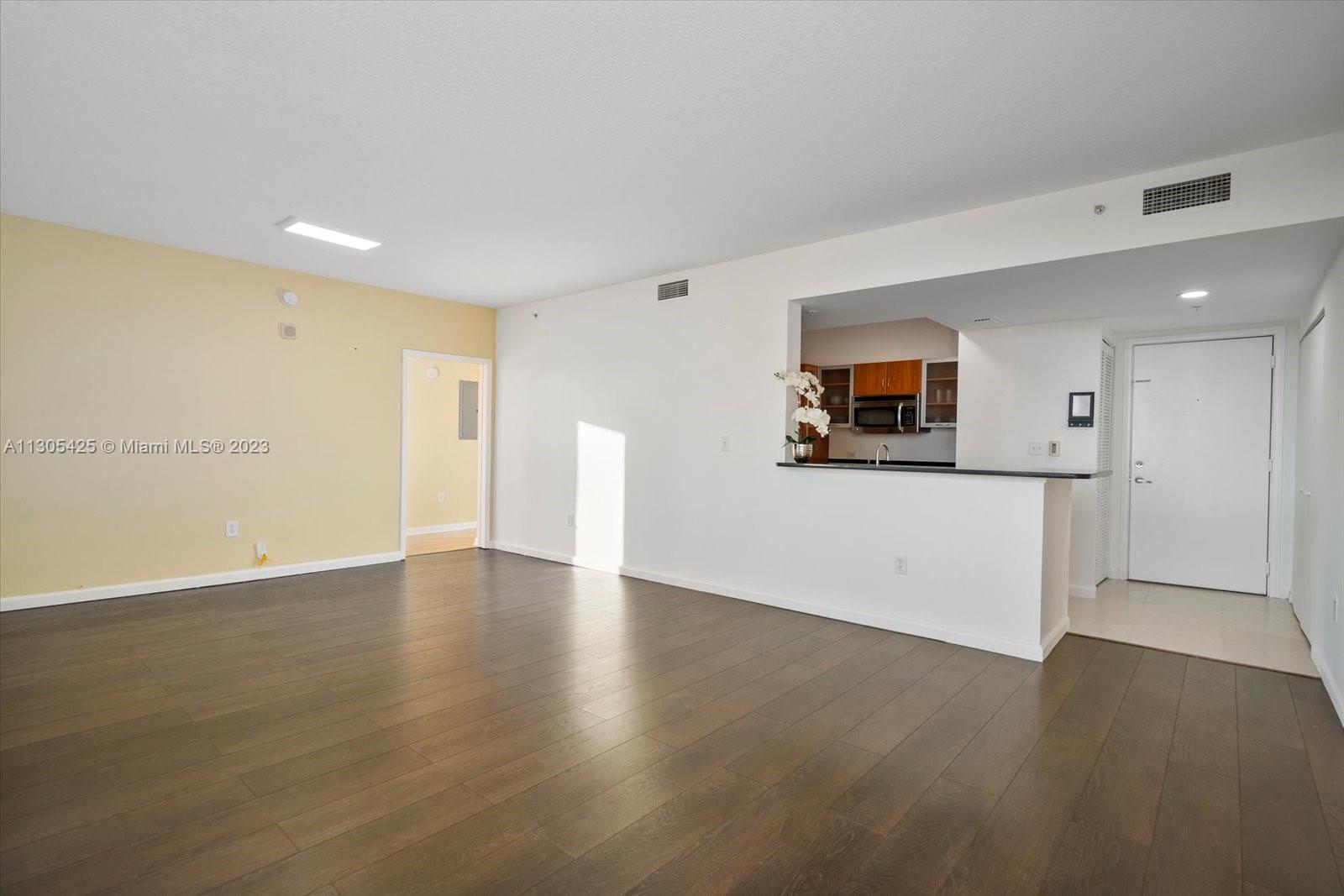 Photo of 18800 29th Ave #518, Aventura, Florida, 33180 -