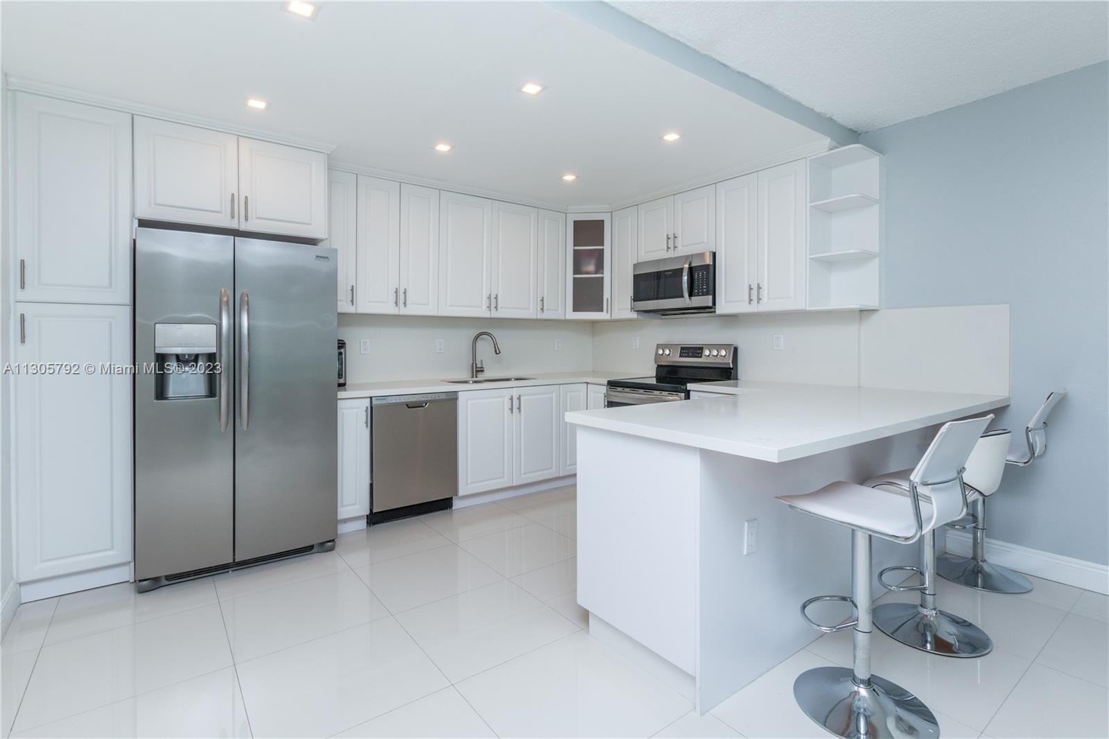 Photo of 19380 Collins Ave #502, Sunny Isles Beach, Florida, 33160 -