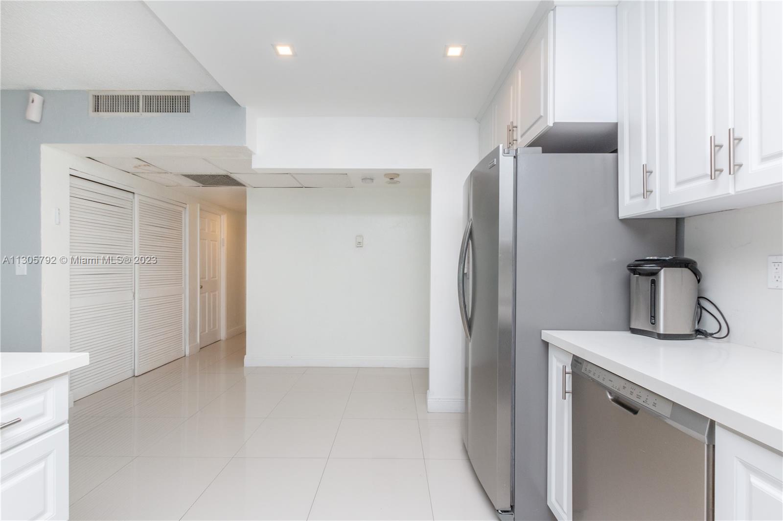 Photo of 19380 Collins Ave #502, Sunny Isles Beach, Florida, 33160 -