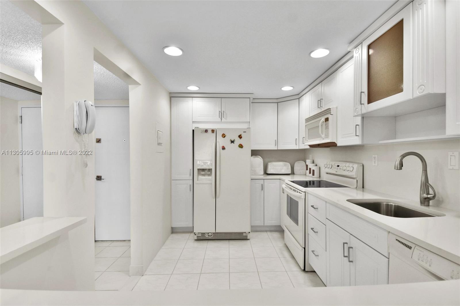 Photo of 3701 Country Club Dr #1103, Aventura, Florida, 33180 -