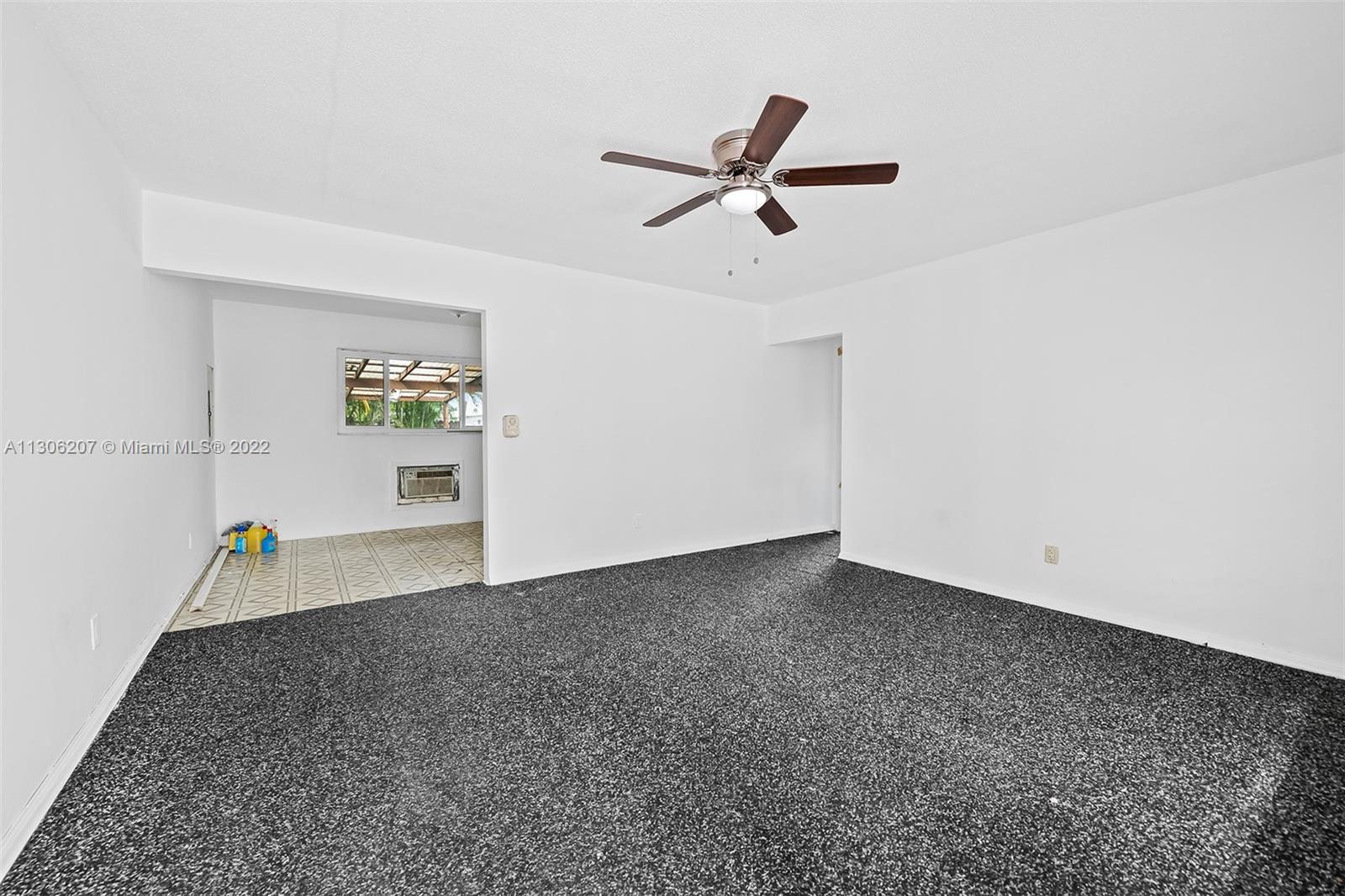 See details / 2594 sq. ft. $ 2022-12-05 0 Photo