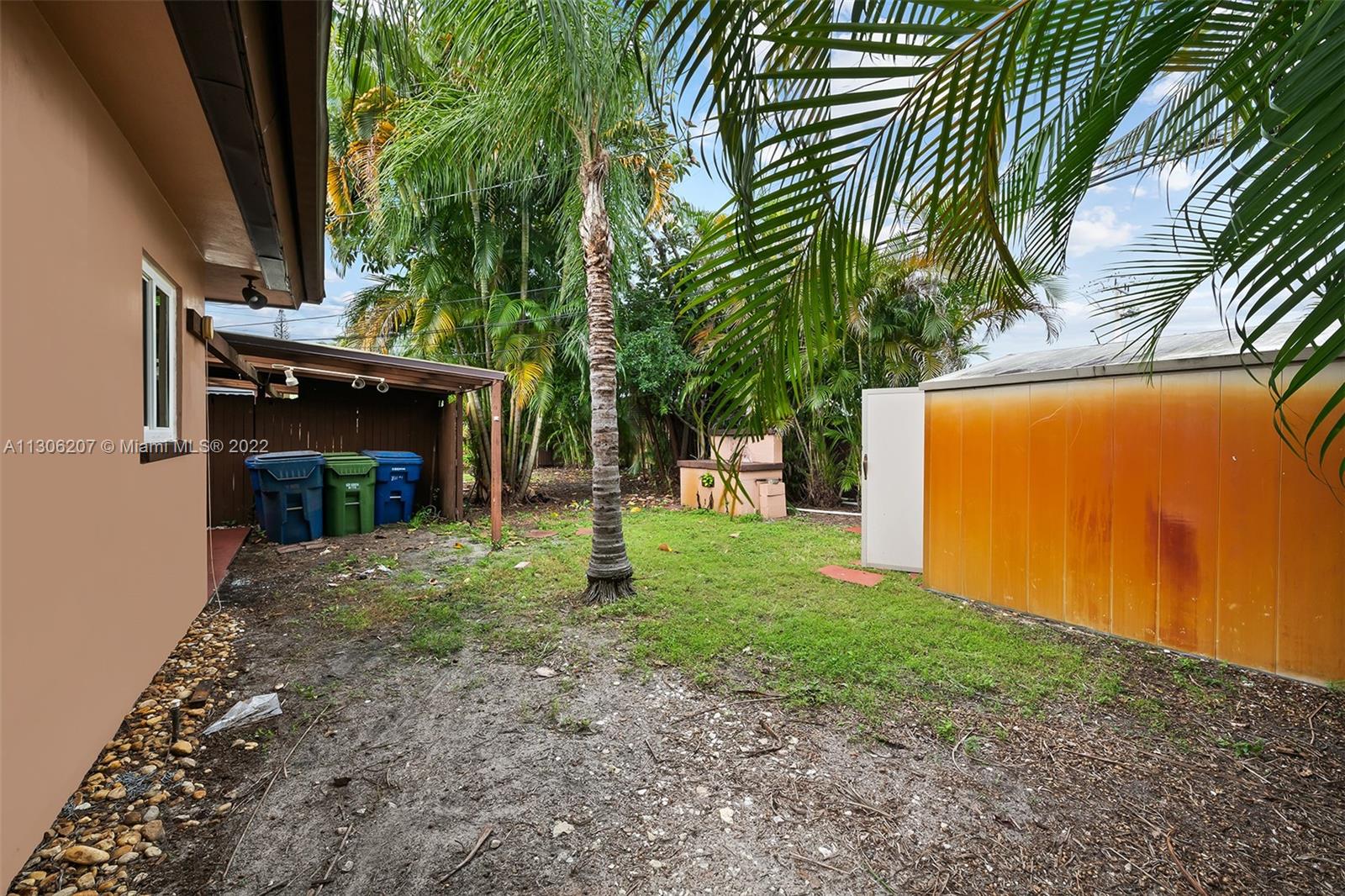 See details / 2594 sq. ft. $ 2022-12-05 0 Photo