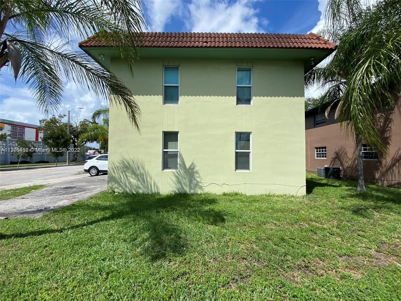 See details / 3196 sq. ft. $ 2023-01-09 0 Photo