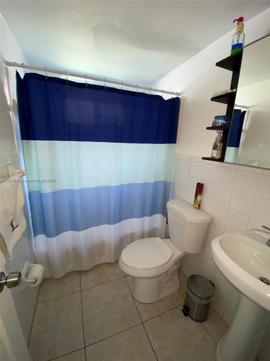 See details / 3196 sq. ft. $ 2023-01-09 0 Photo