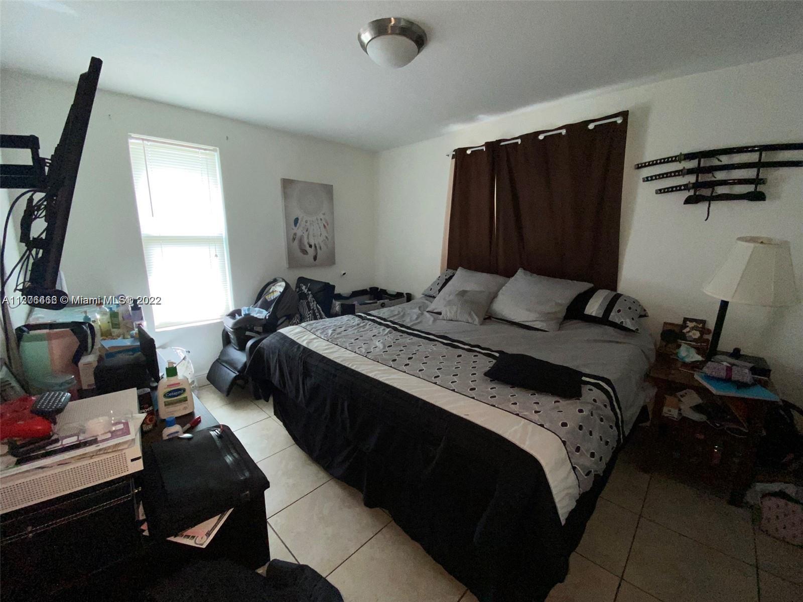 See details / 3196 sq. ft. $ 2023-01-09 0 Photo