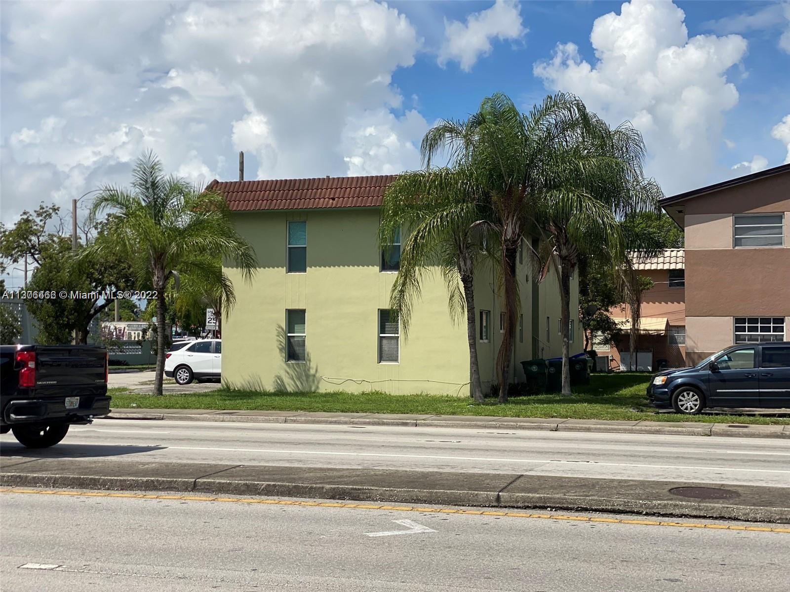 See details / 3196 sq. ft. $ 2023-01-09 0 Photo