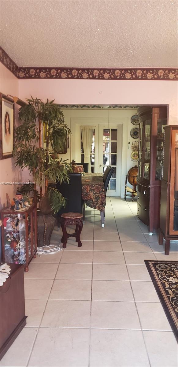 See details / 1756 sq. ft. $ 2022-11-22 0 Photo