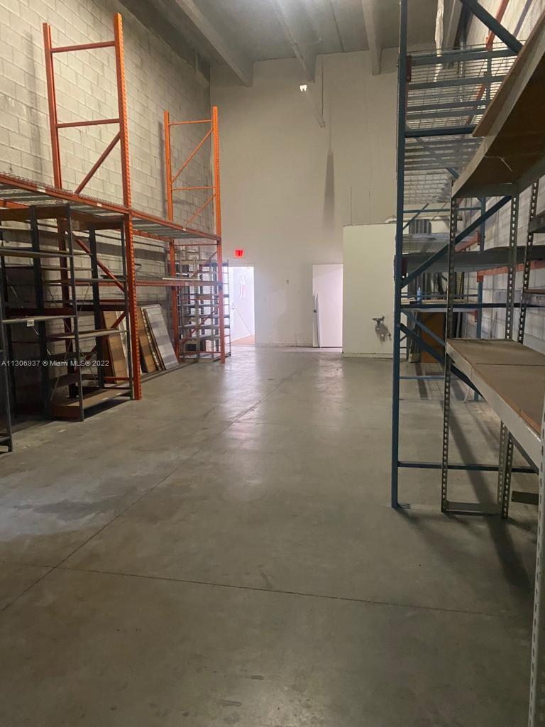 See details 3 / sq. ft. $ 2022-11-23 0 Photo