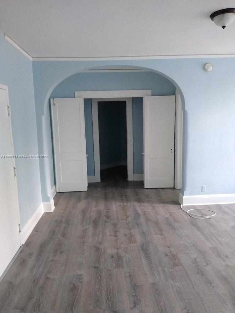 See details / sq. ft. $ 2022-11-23 0 Photo