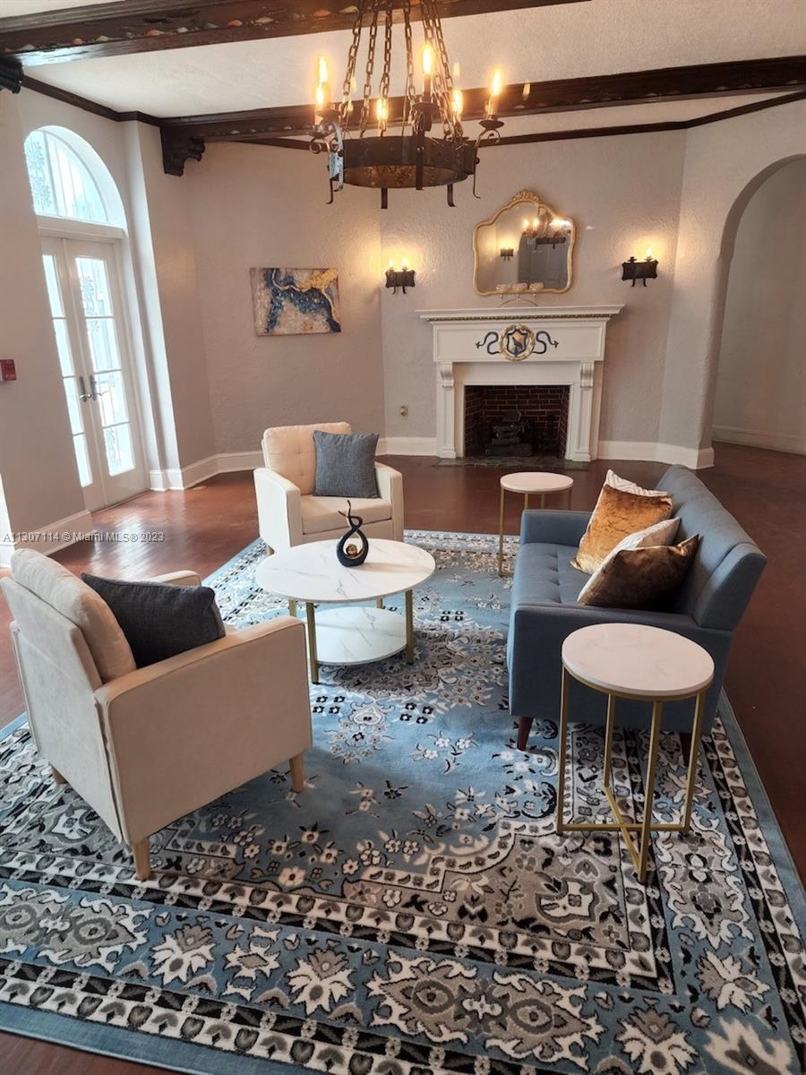 See details / sq. ft. $ 2022-11-23 0 Photo