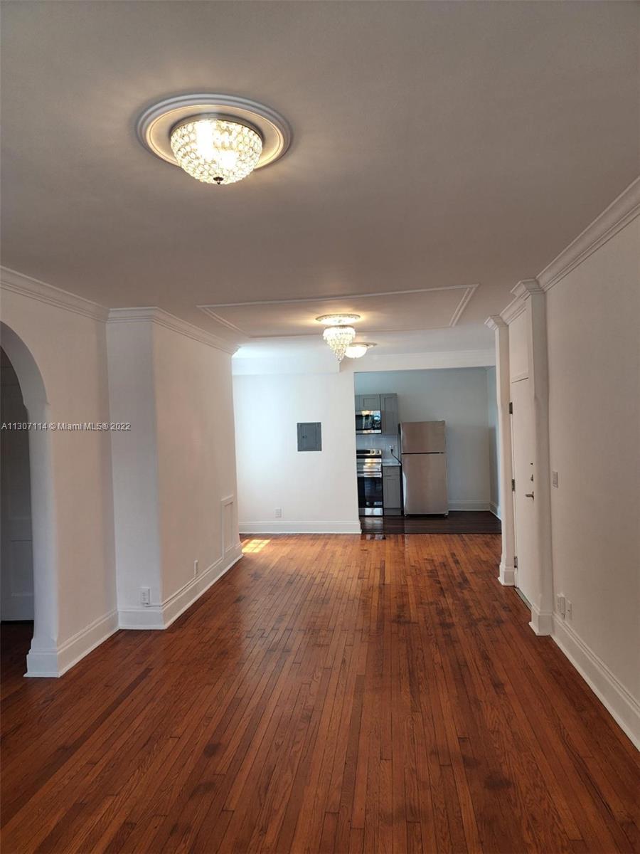 See details / sq. ft. $ 2022-11-23 0 Photo