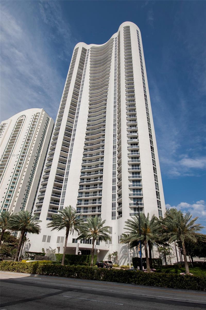 See details 1905 2 / 2 1435 sq. ft. $ 2022-11-23 0 Photo
