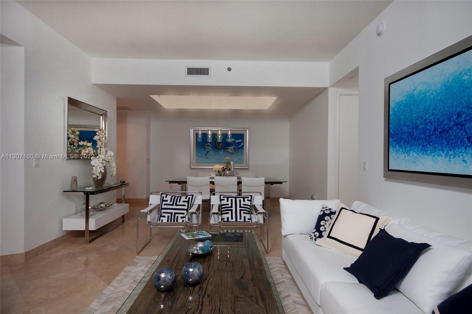 See details 1905 2 / 2 1435 sq. ft. $ 2022-11-23 0 Photo