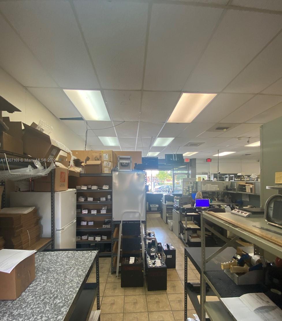 See details / sq. ft. $ 2022-11-23 0 Photo