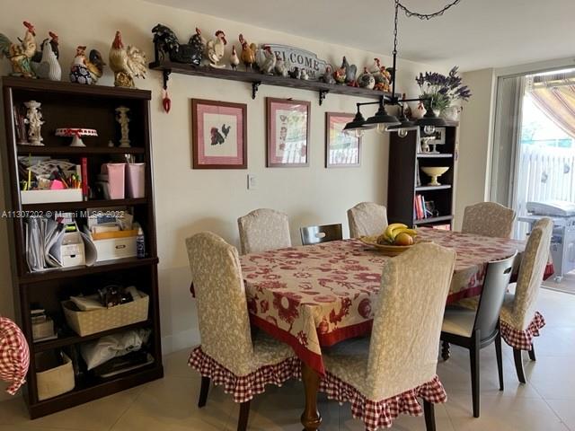 Photo of 905 27th Ave (905), Hallandale Beach, Florida, 33009 -