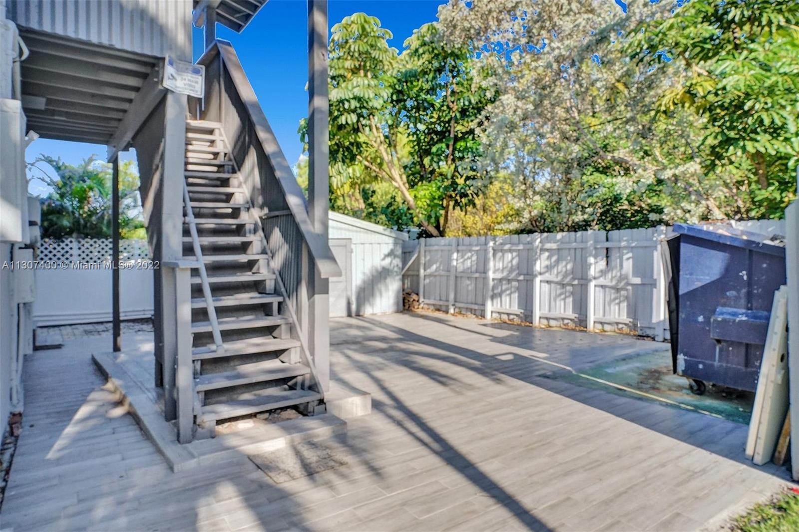 See details / sq. ft. $ 2022-11-25 0 Photo