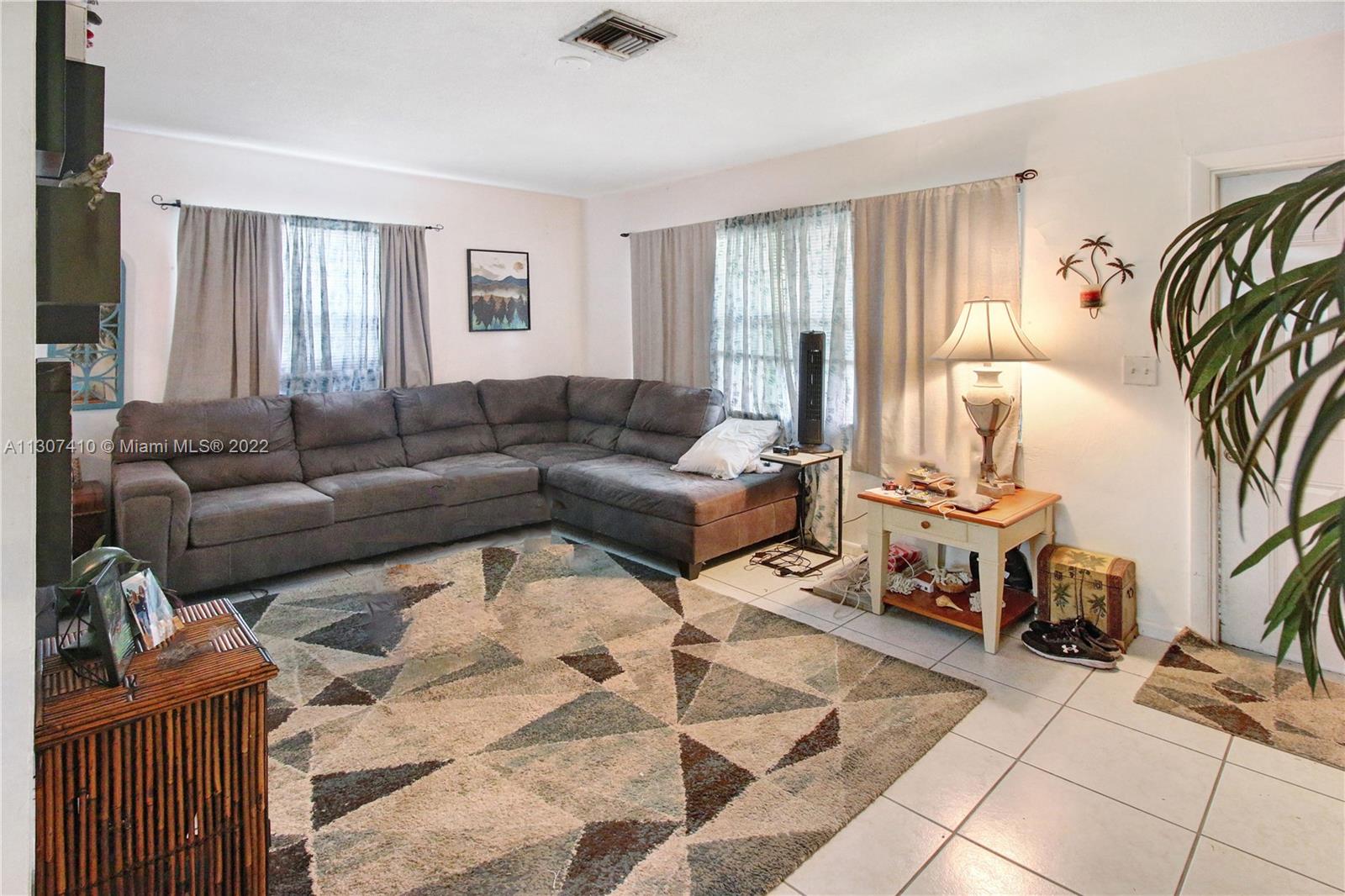 See details / 2131 sq. ft. $ 2022-12-05 0 Photo