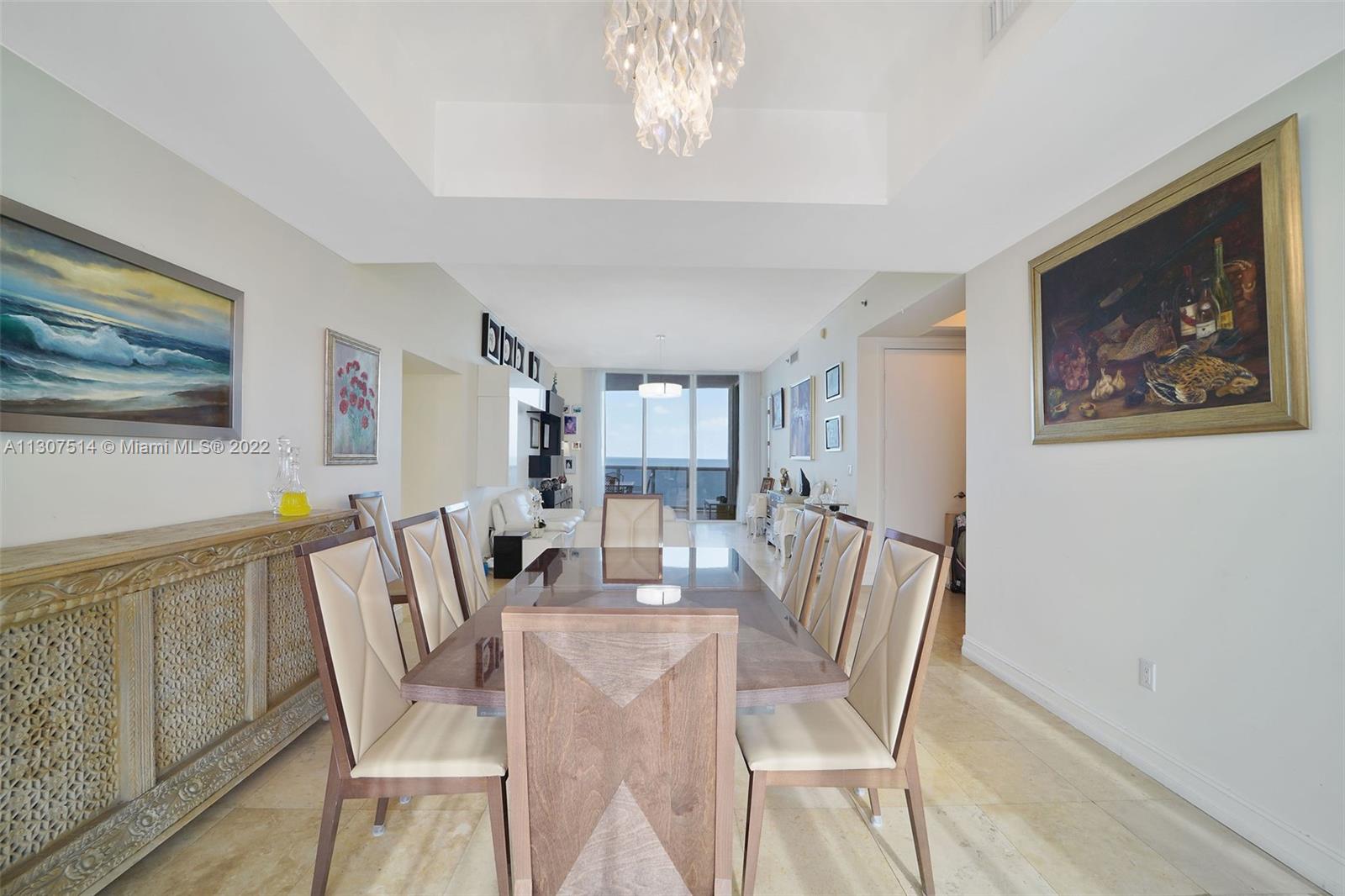See details 1104 3 / 4 2327 sq. ft. $ 2022-11-25 0 Photo