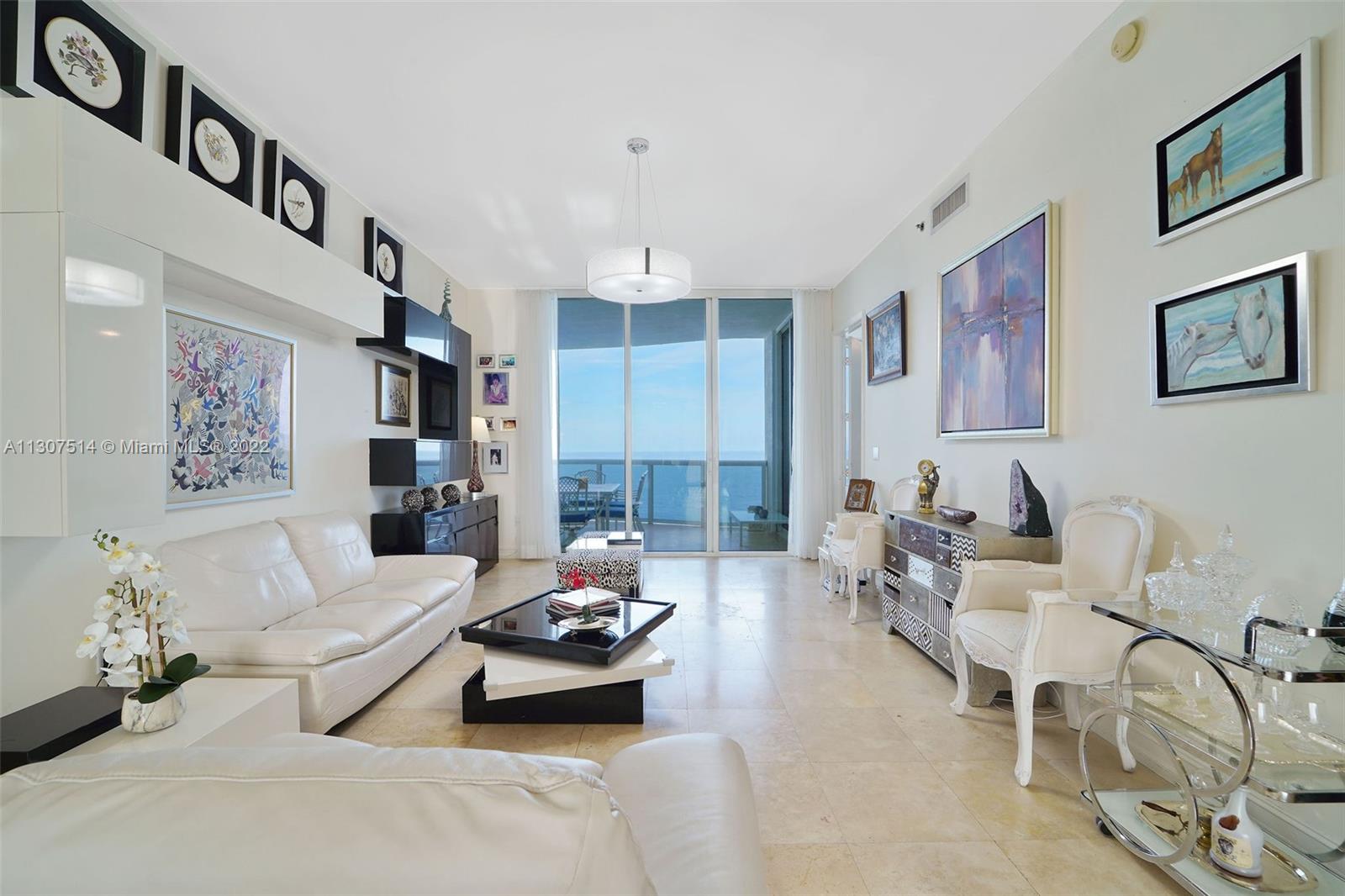 See details 1104 3 / 4 2327 sq. ft. $ 2022-11-25 0 Photo
