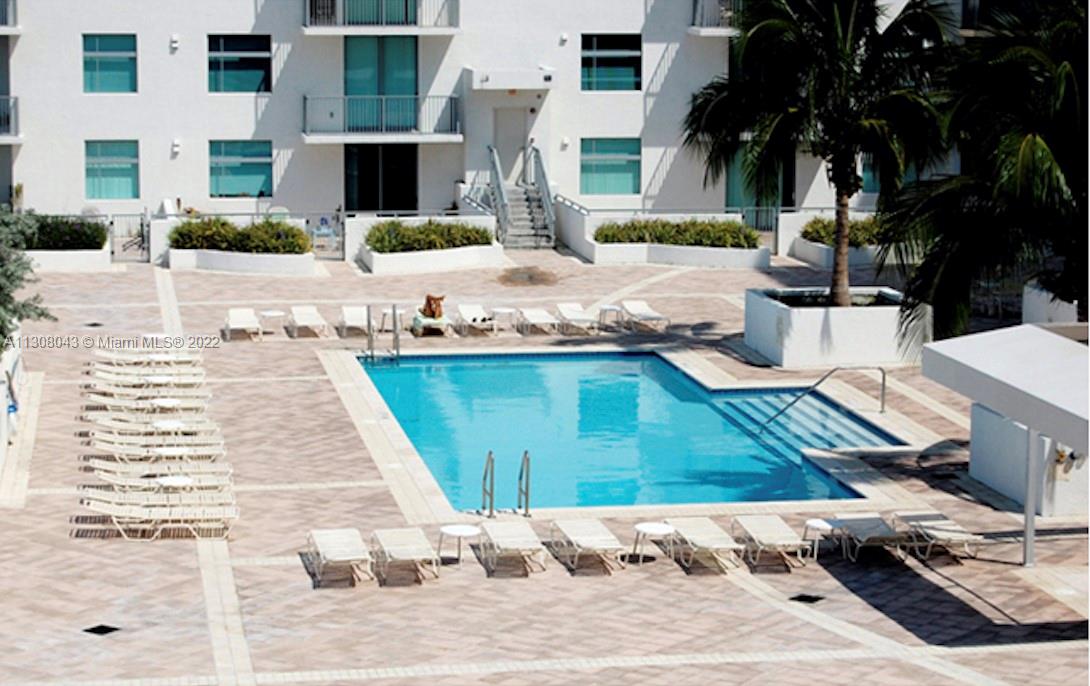 Photo of 140 Dixie Hwy #810, Hollywood, Florida, 33020 -