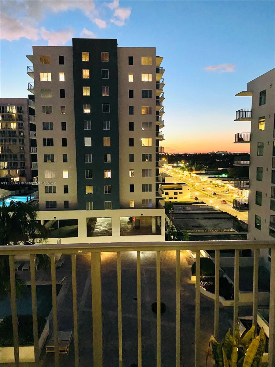 Photo of 140 Dixie Hwy #810, Hollywood, Florida, 33020 -