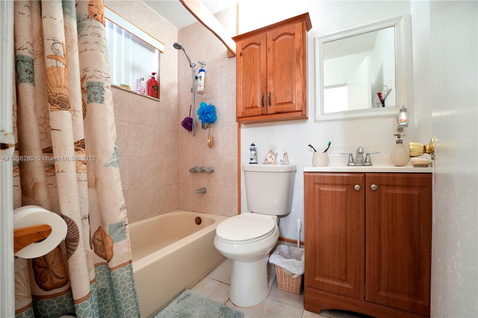 See details / 1920 sq. ft. $ 2023-01-21 0 Photo