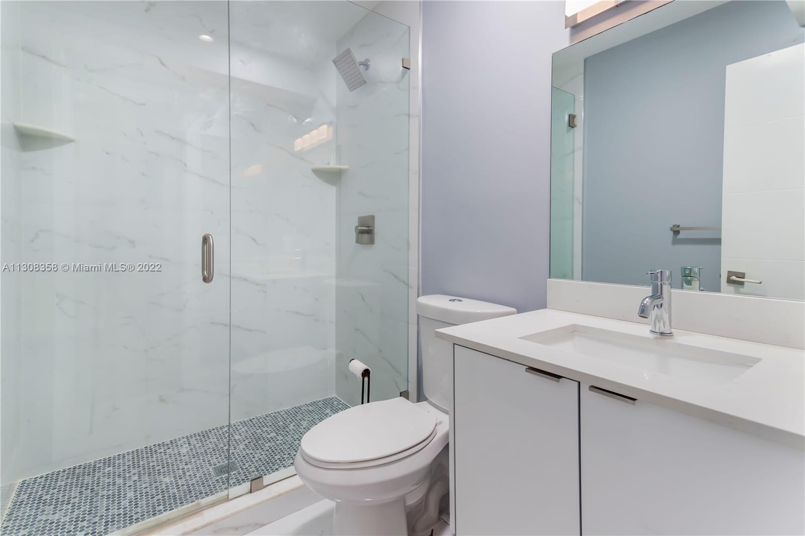 See details / 3099 sq. ft. $ 2022-12-12 0 Photo