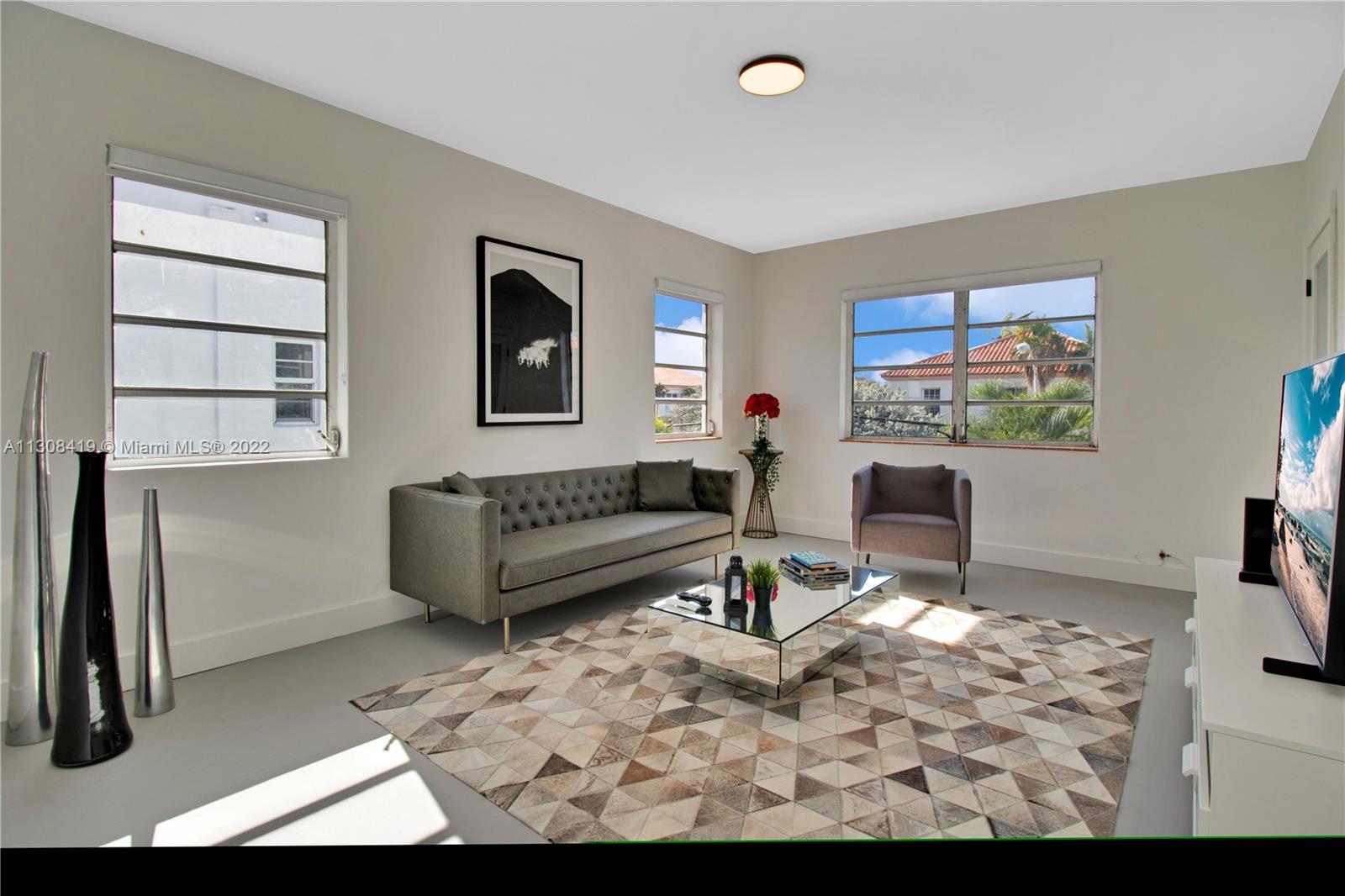 See details / sq. ft. $ 2023-01-11 0 Photo