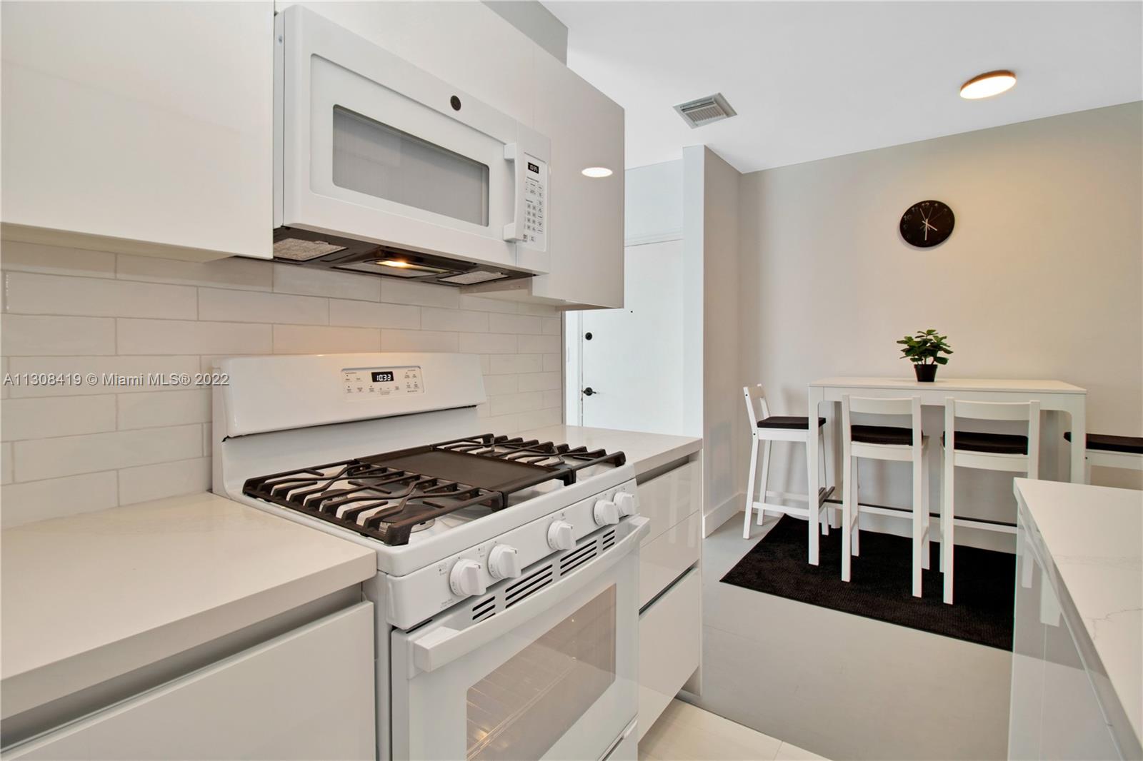 See details / sq. ft. $ 2023-01-11 0 Photo