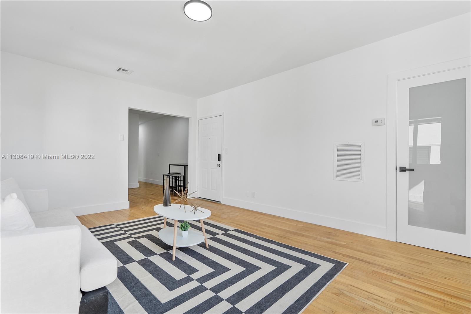 See details / sq. ft. $ 2023-01-11 0 Photo